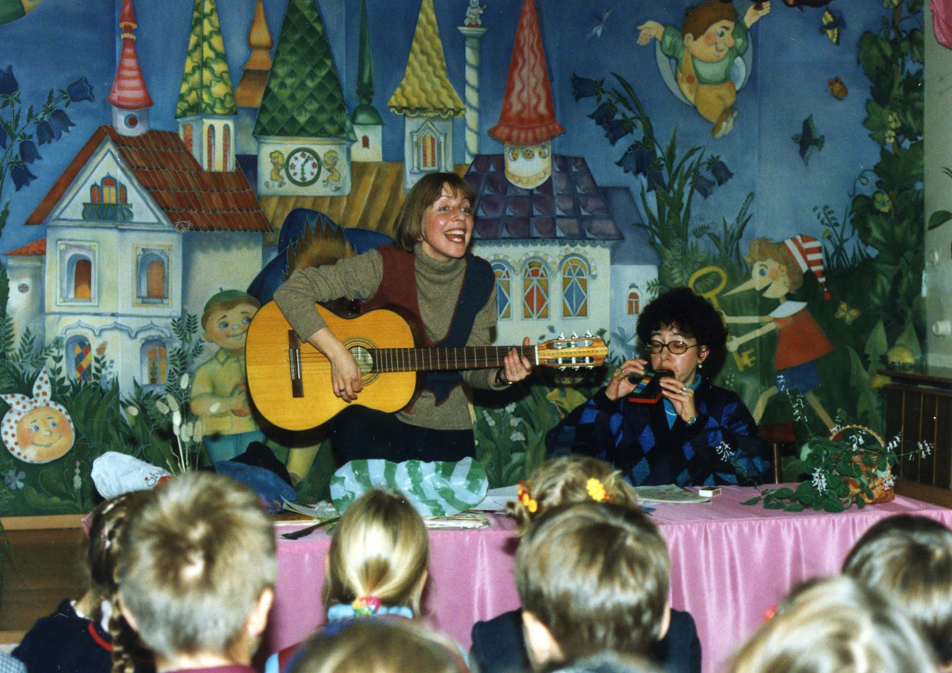 Марина Москвина и Марина Бородицкая. Фото из архива ВОДБ